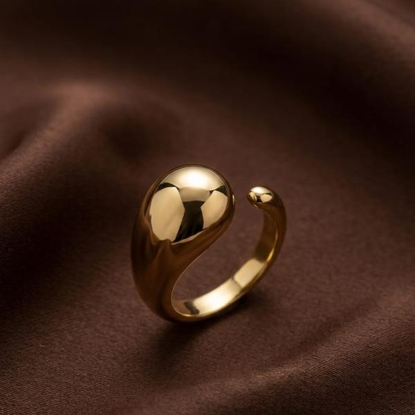 Teardrop Ring