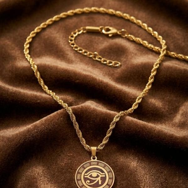 Eye of Horus Pendant Necklace